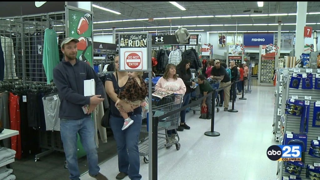 Shoppers Say Black Friday More Manageable This Year