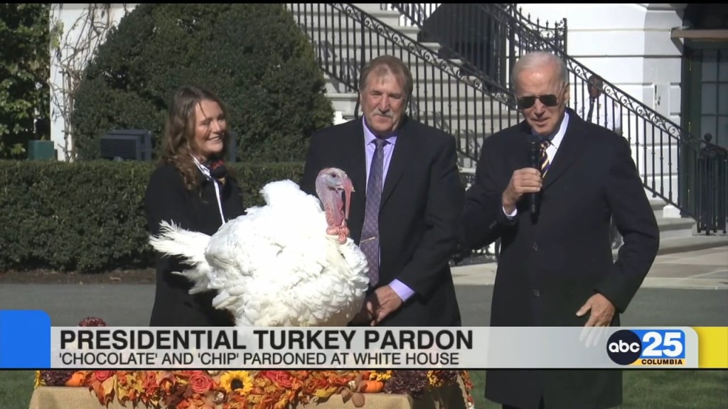 President Pardons Turkeys