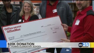Jp Thomas Elementary School Receives $20,000 Donation From Office Depot