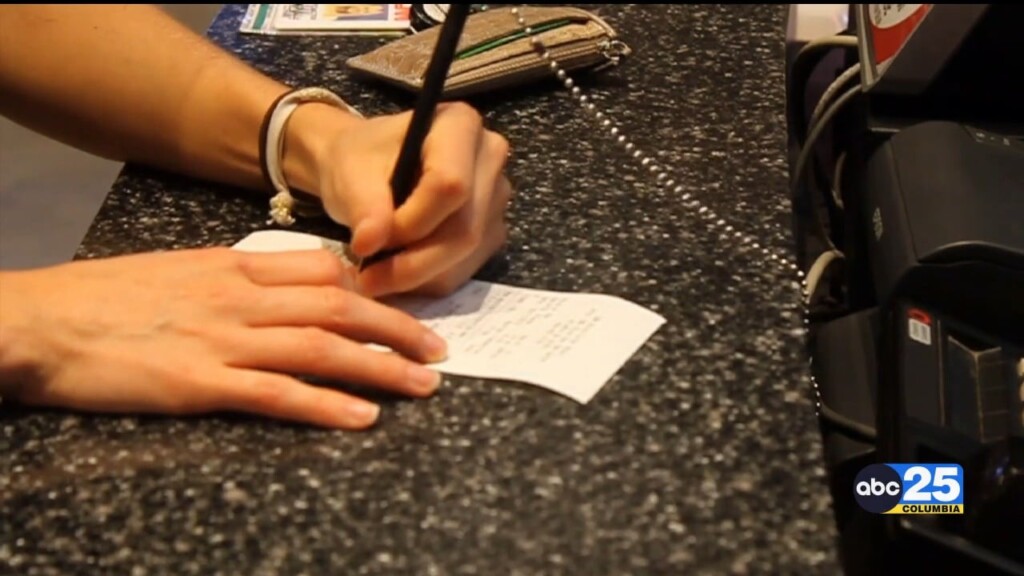 Survey Finds Americans Primarily Using Debit To Purchase Holiday Gifts