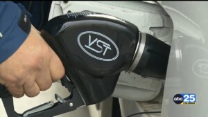 Oil Prices Fall To Lowest Level