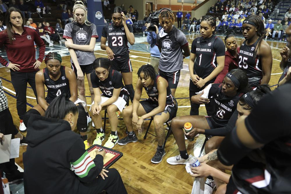 Cooke Leads No. 1 South Carolina Women Past SDSU - ABC Columbia