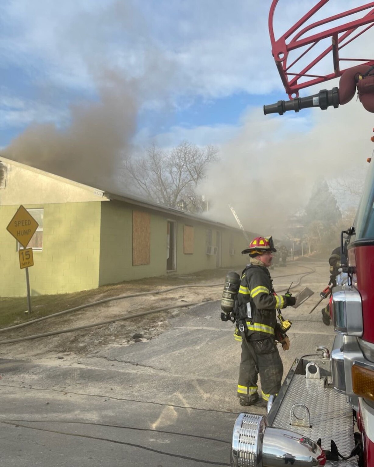 Multiple people displaced after fire at Columbia apartment complex