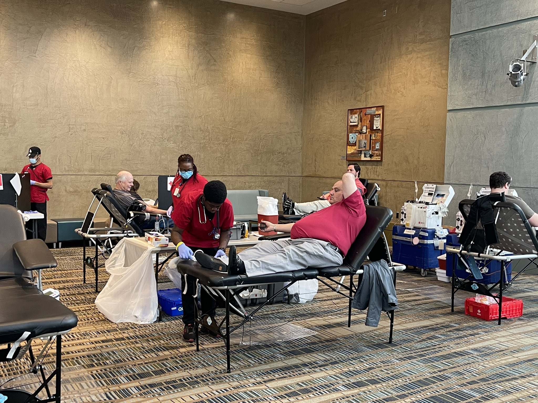 Columbia Lifesavers Blood Drive accepting donations - ABC Columbia