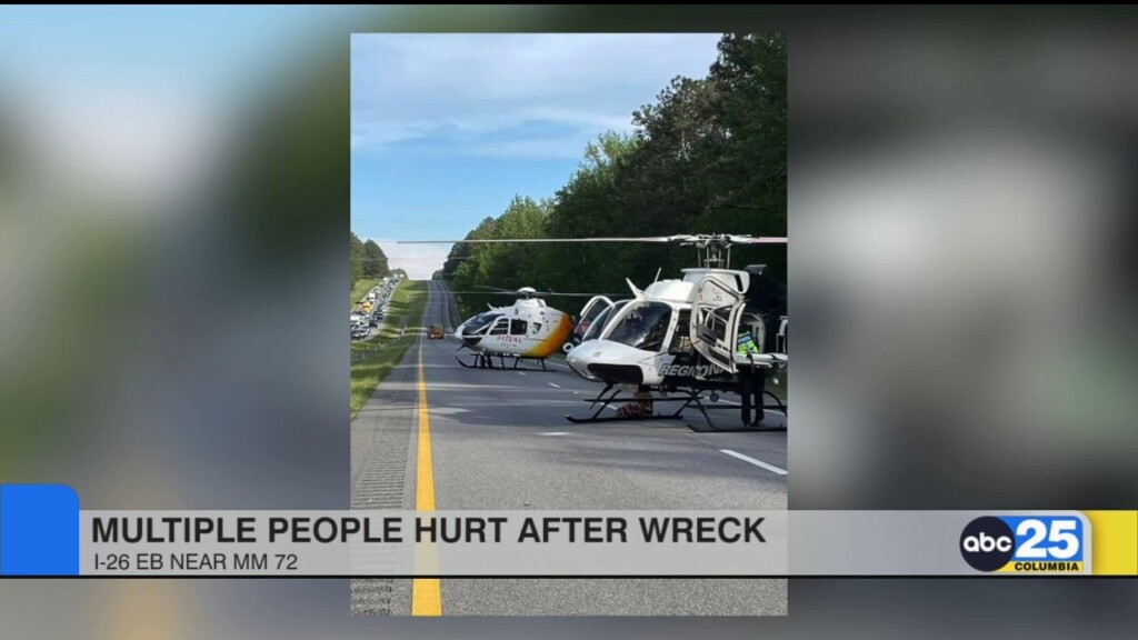 Multiple People Hurt After Wreck On I 26