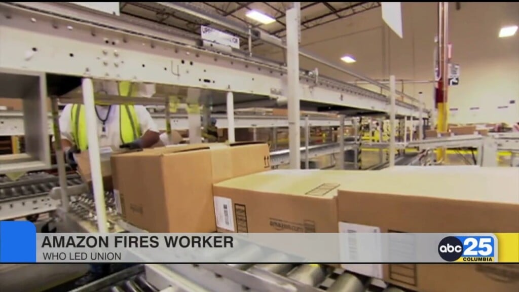 Amazon Fires Warehouse Worker Who Led Union Push
