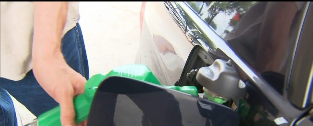 Gas Prices In Columbia Average $3.27/ Gallon According To Gas Buddy