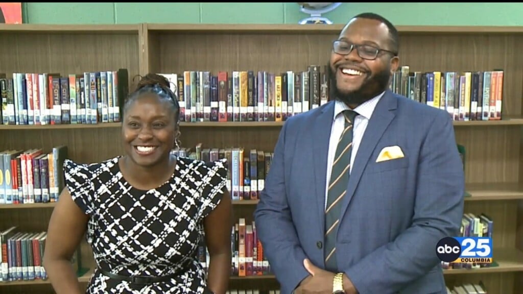 For The First Time, Sibling Principals Lead Schools In Richland School District One