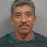 Vela Efren Flores