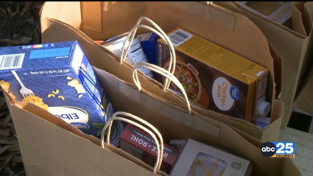 Firefighters, Council Members Give Out 500 Bags Of Groceries During Holiday Food Drive