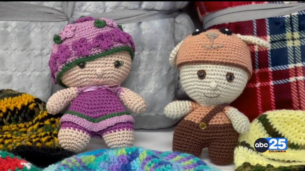 Inmates Handmade 2,000 Gifts For Nursing Home, Extended Care Residents