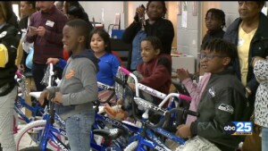 Carver Lyon Elementary School Student Bike Donation