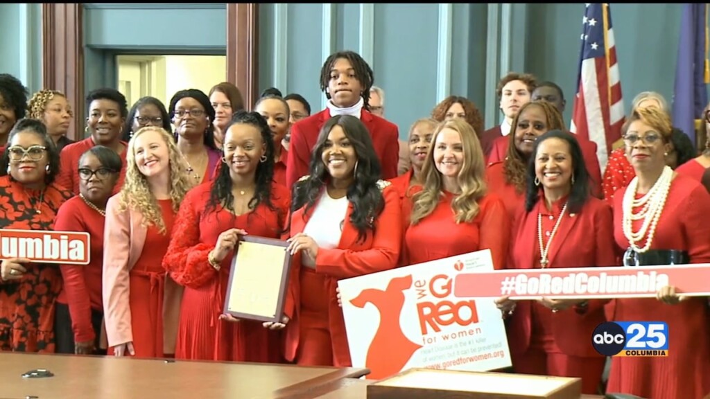 City Officials Hold "we Go Red For Women" Event, Share Personal Stories On Heart Disease