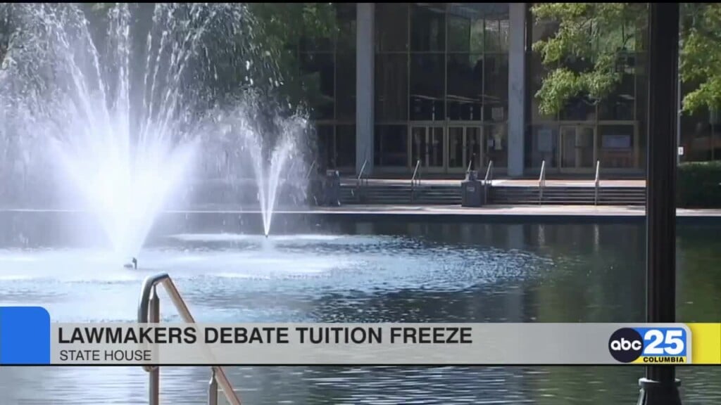 Lawmakers Debate Tuition Freeze