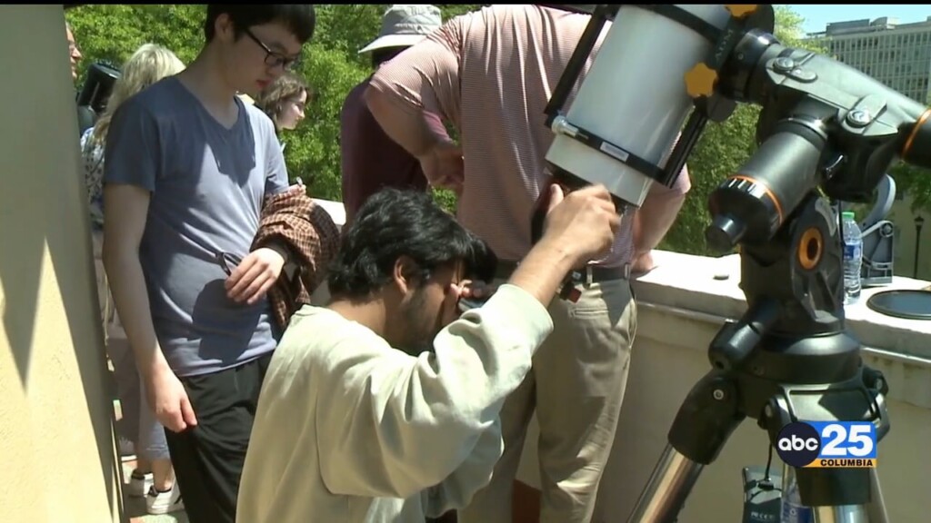 Melton Observatory Holds Eclipse Watch Party For Usc Students