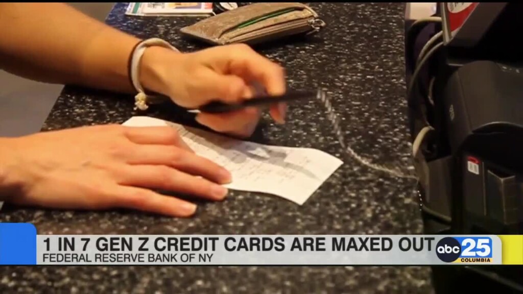 1 In 7 Gen Z Credit Cards Are Maxed Out