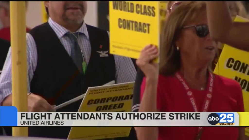 United Airlines Flight Attendants Strike Vote
