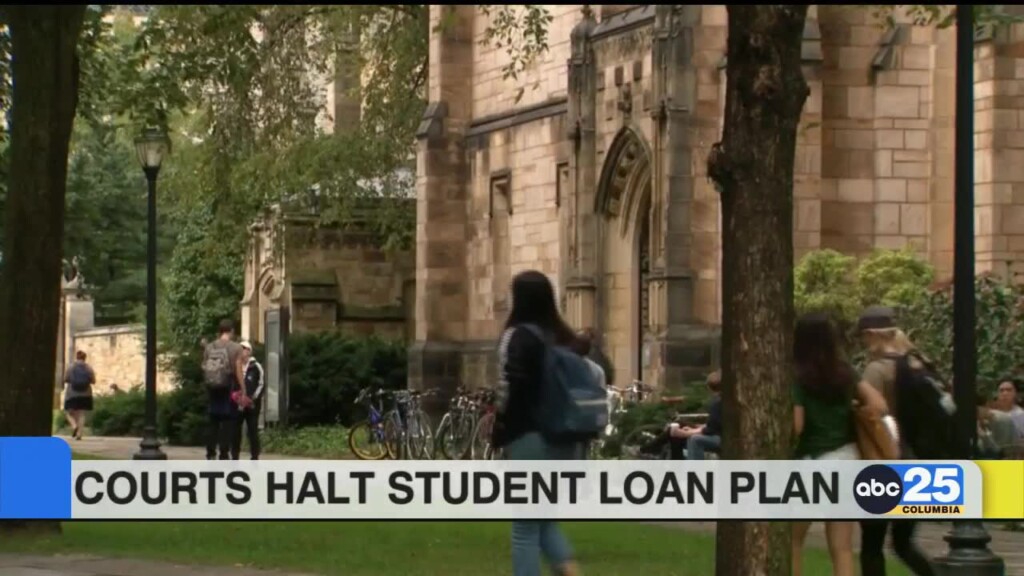 Courts Halt Student Loan Plan