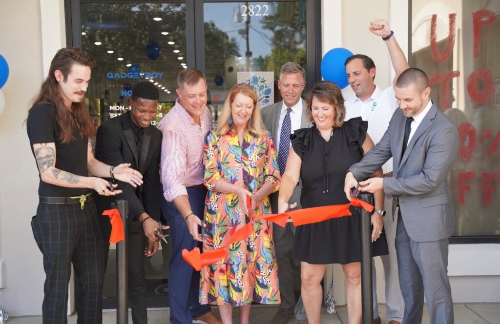 Ribboncutting