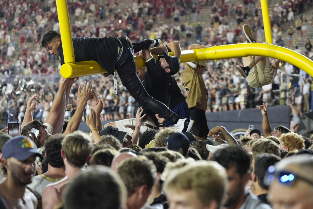 Alabama Vanderbilt Football