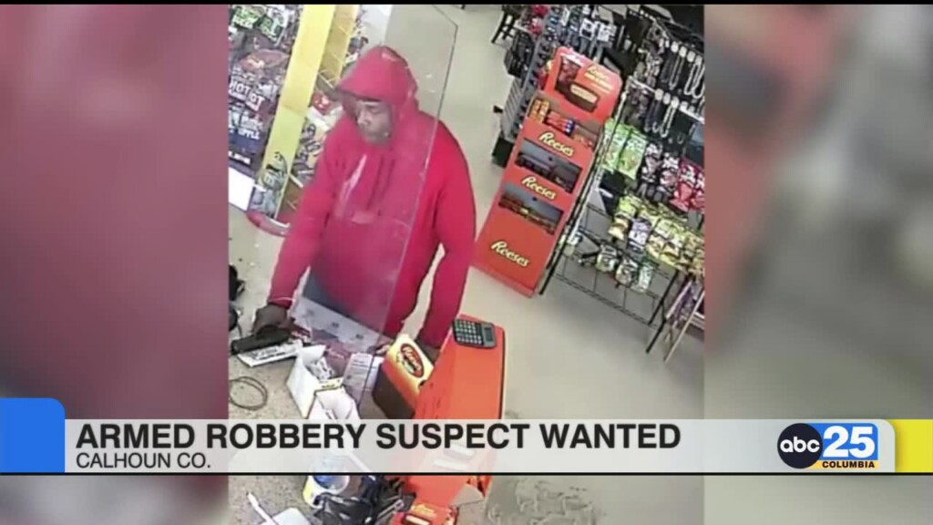 Calhoun County Deputies Searching For Armed Robbery Suspect