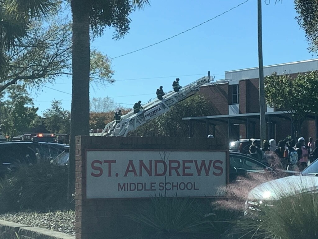 St Andrews Middle School Fire 1