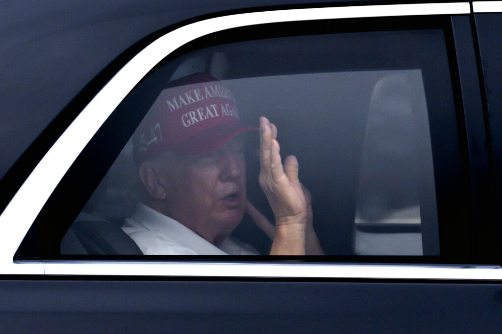 Aptopix Trump