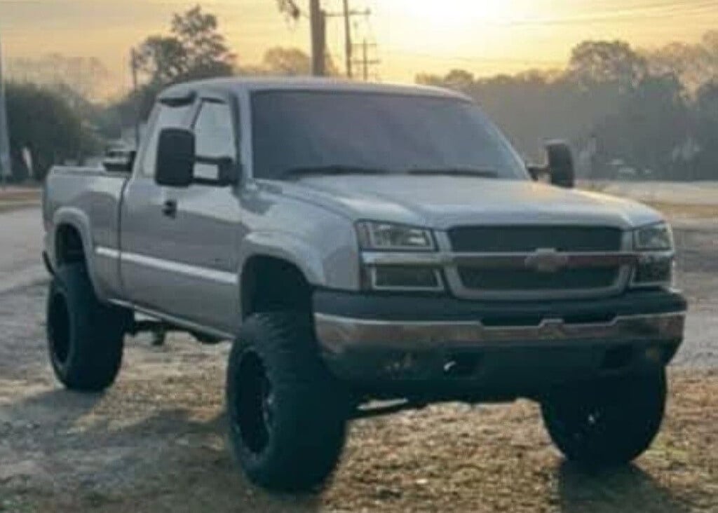Lexington Silverado 1500 Pickup Truck 2