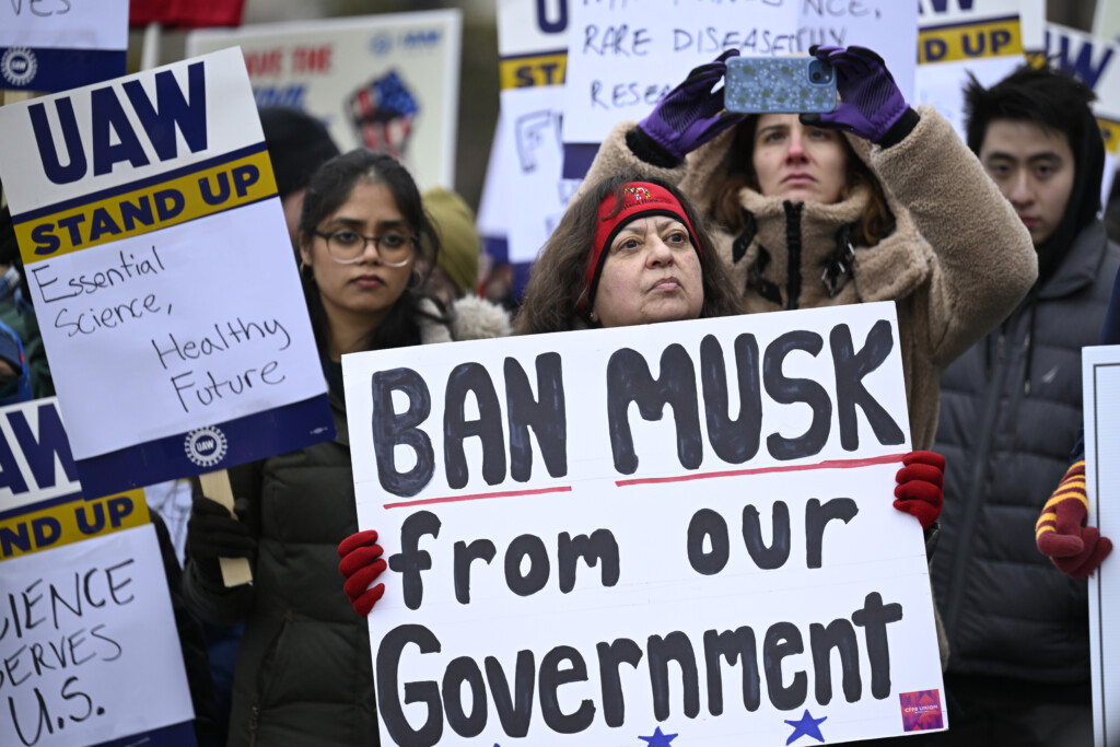 Federal Workers Rally