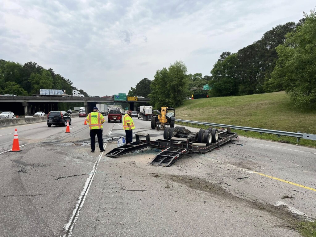 Irmo Overturned Trailer 1