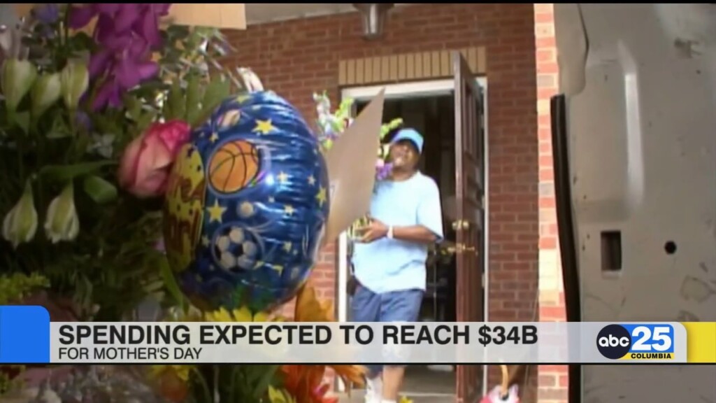 Spending For Mother's Day Expected To Reach $34 Billion