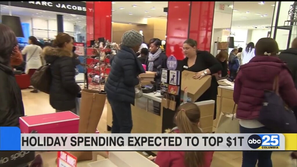 Holiday Spending Expected To Top $1 Trillion