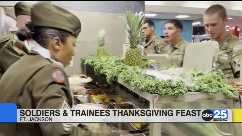 Soldiers, Trainees Celebrate Thanksgiving Early At Fort Jackson
