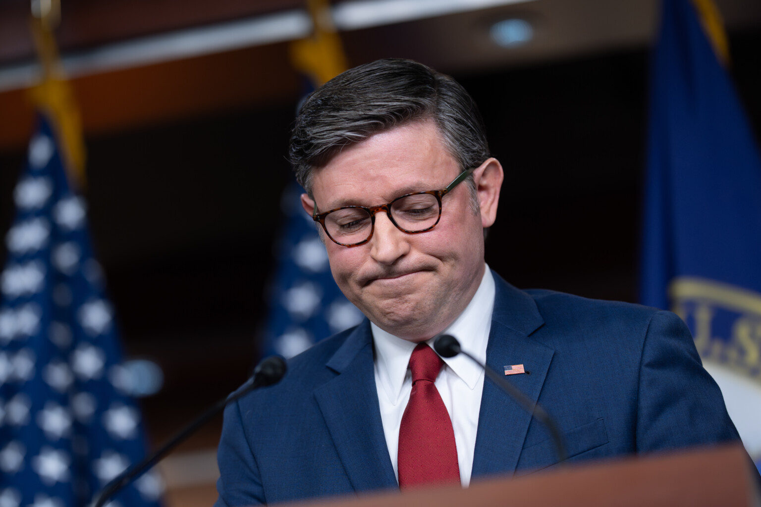 House passes funding package to end partial government shutdown - ABC ...
