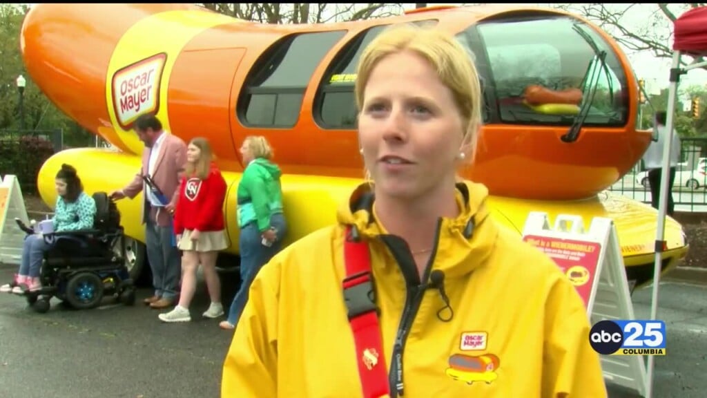 Oscar Mayer's Iconic Wienermobile Riding Through The Midlands