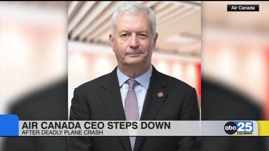 Air Canada Ceo Steps Down