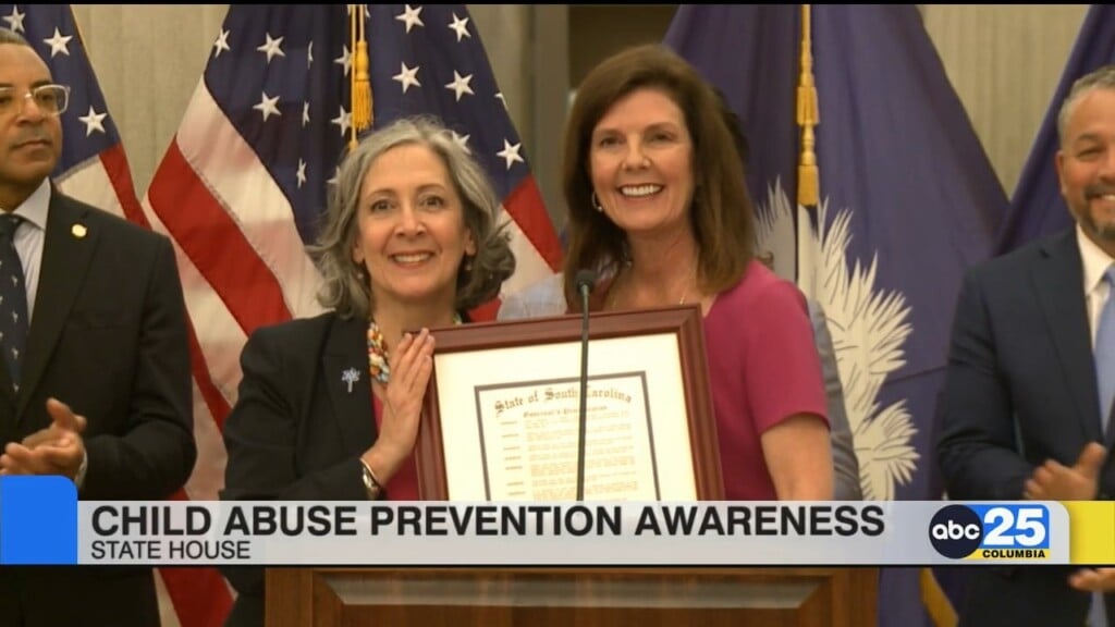 Advocates, Lawmakers Recognize Child Abuse Prevention Month