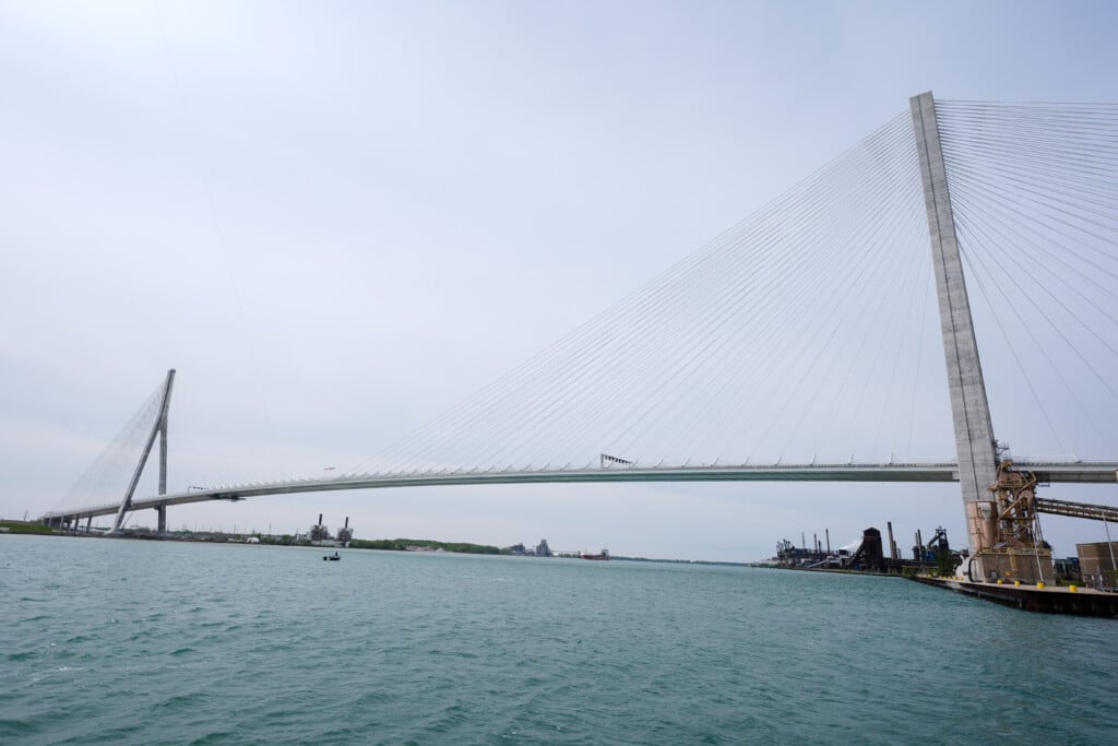 Canada Us Bridge