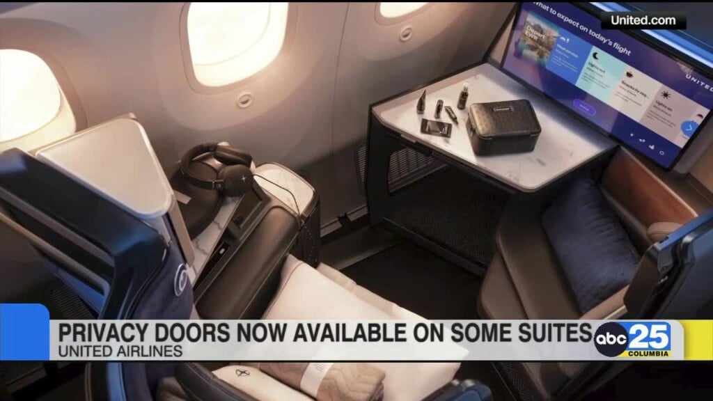 United Airlines To Have Privacy Doors Now Available On Some Suites