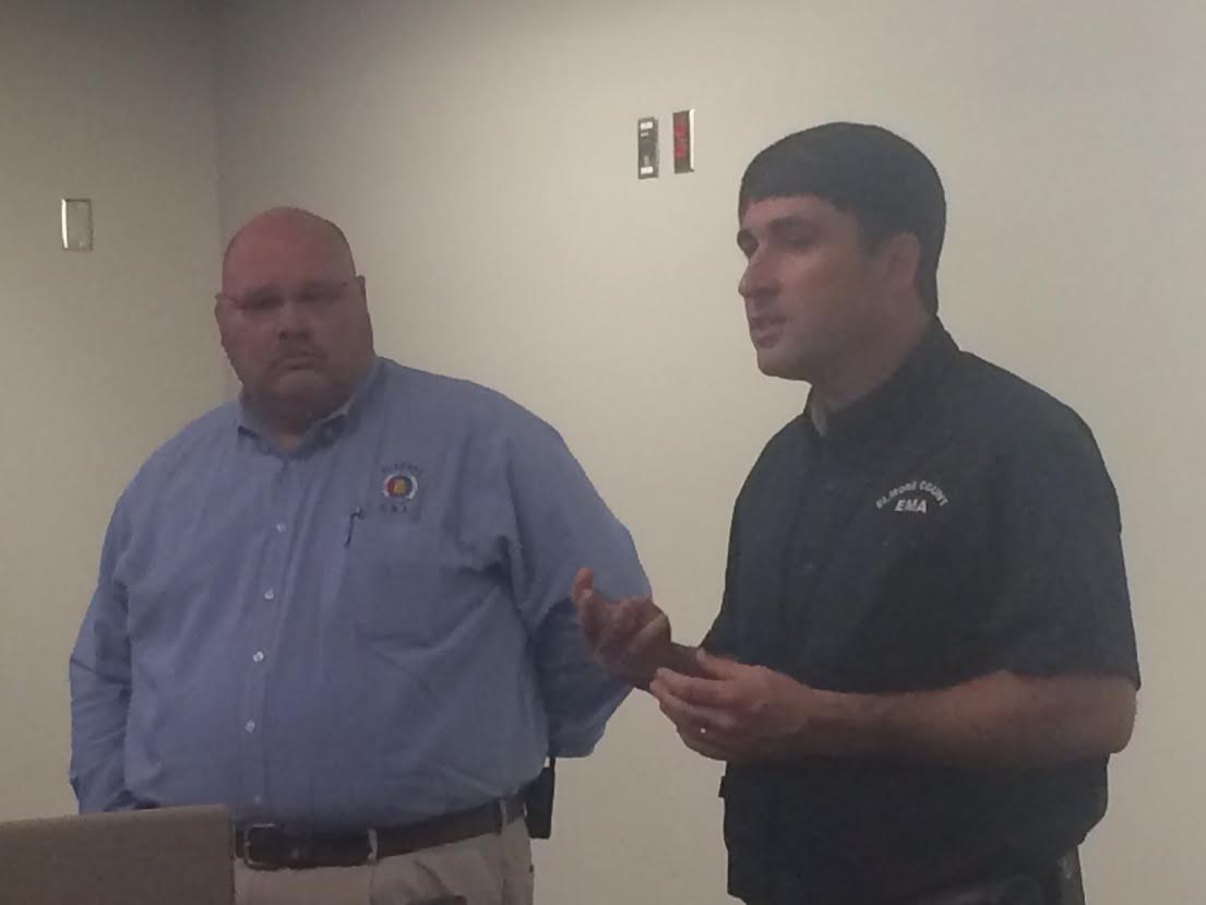 Alabama Emergency Management Agency Director Meets With Local EMA ...