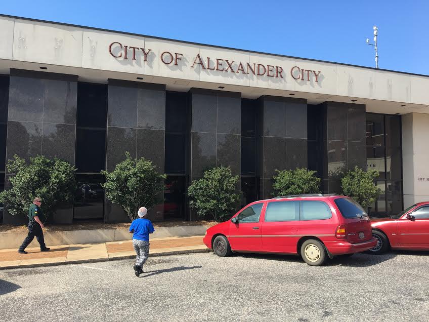 Alexander City Workers Continue Strike Alabama News