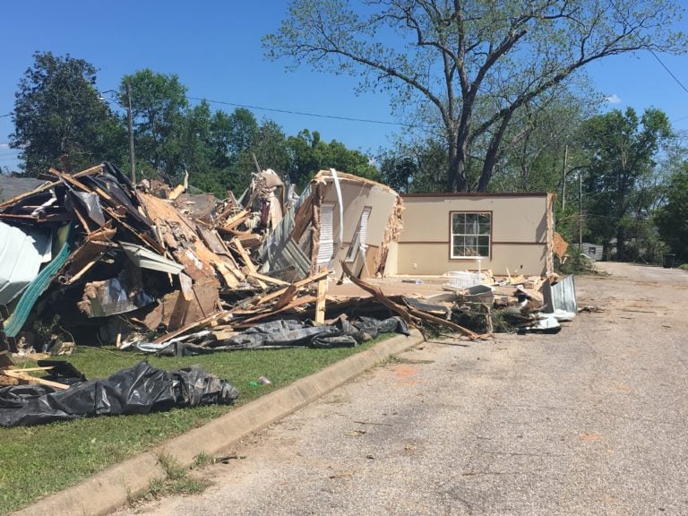 Luverne Residents Clean Up Storm Damage; NWS Confirms Tornado - Alabama ...