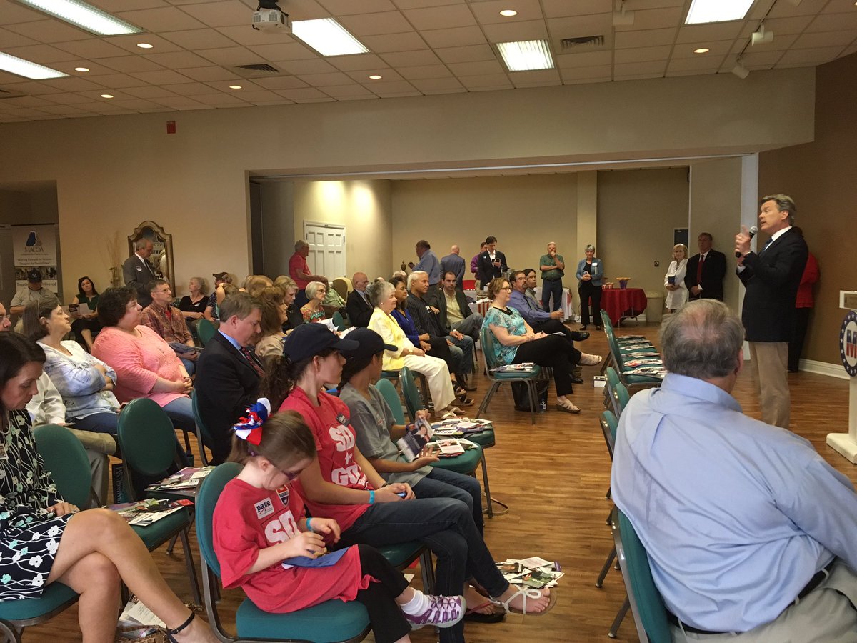 Voters Get to Know Republican Candidates at "Coffee With the Candidates