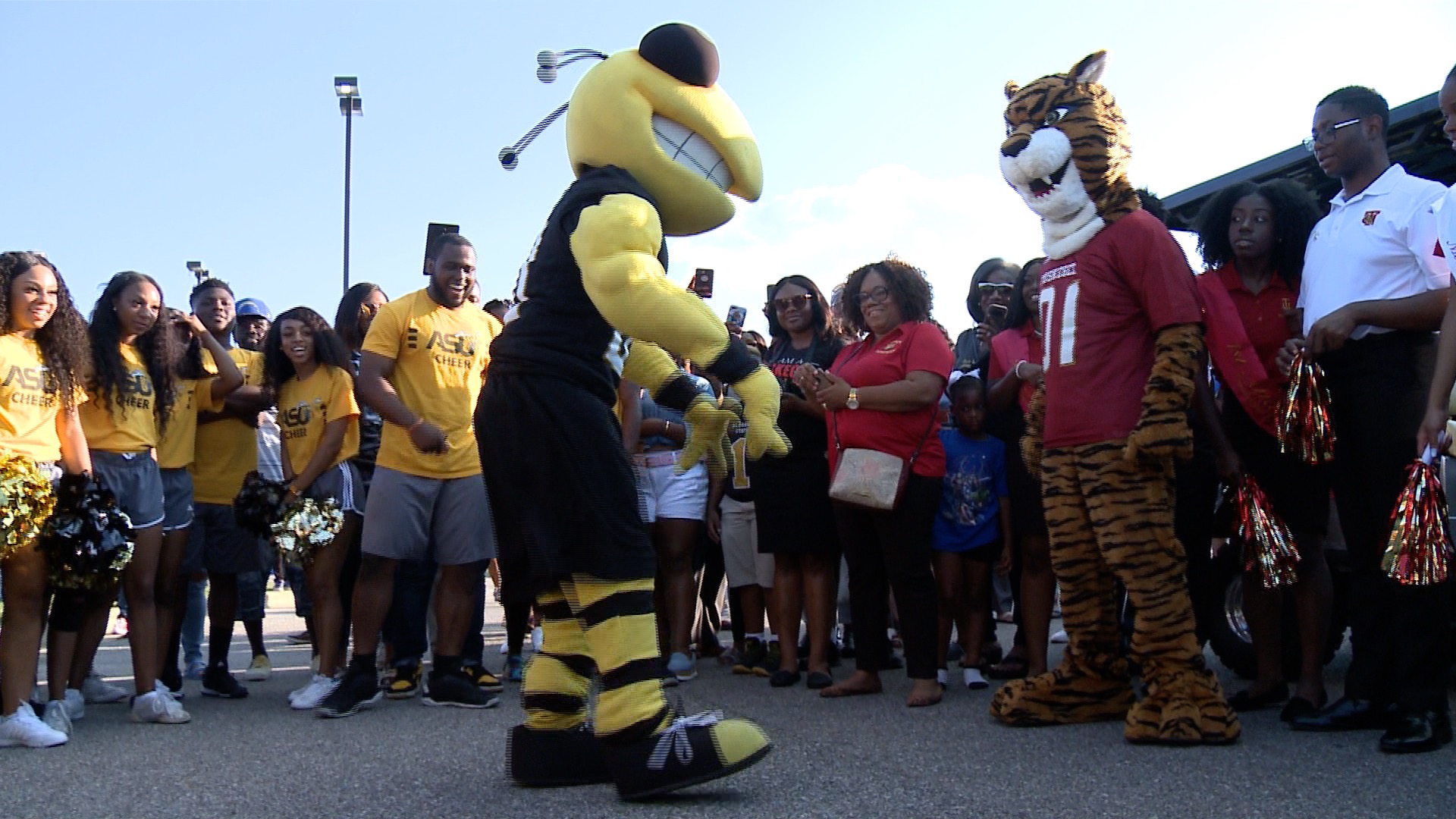 Labor Day Classic Week Continues With a Community Block Party Alabama