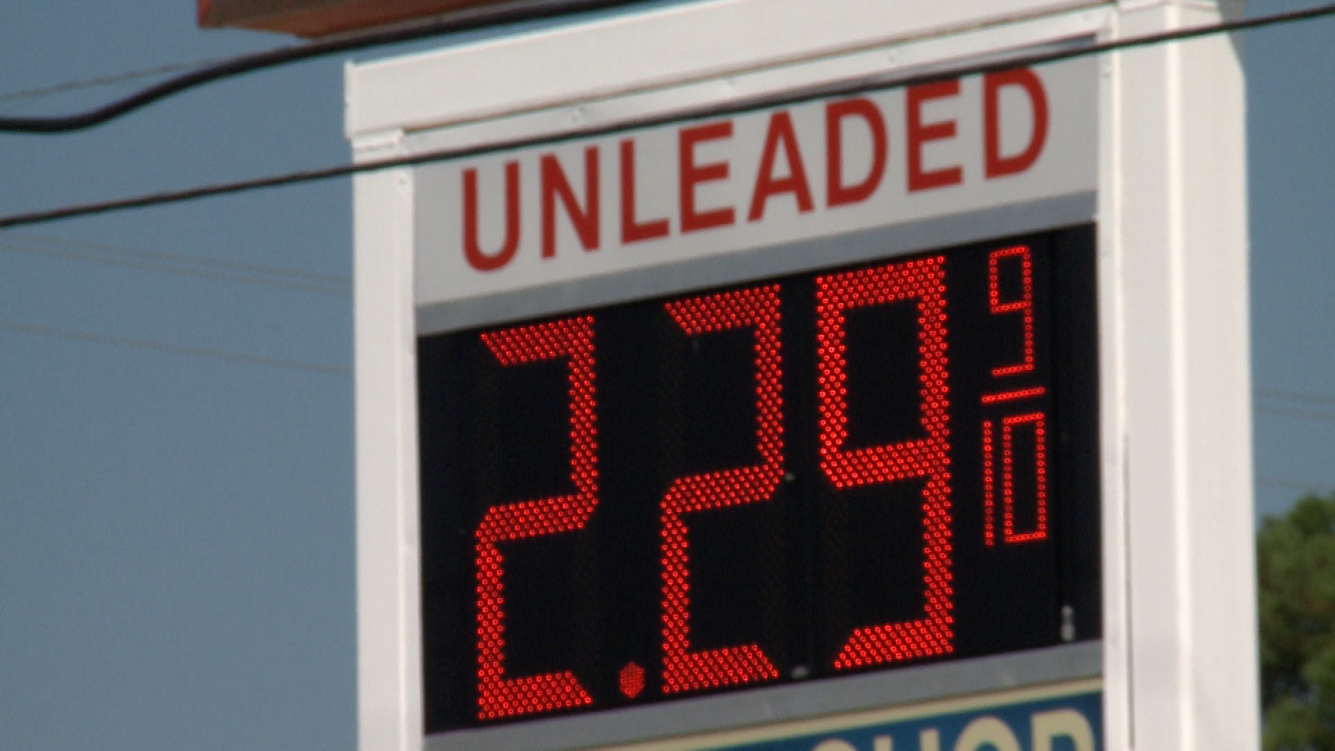 What's Driving Gas Prices Up? Alabama News