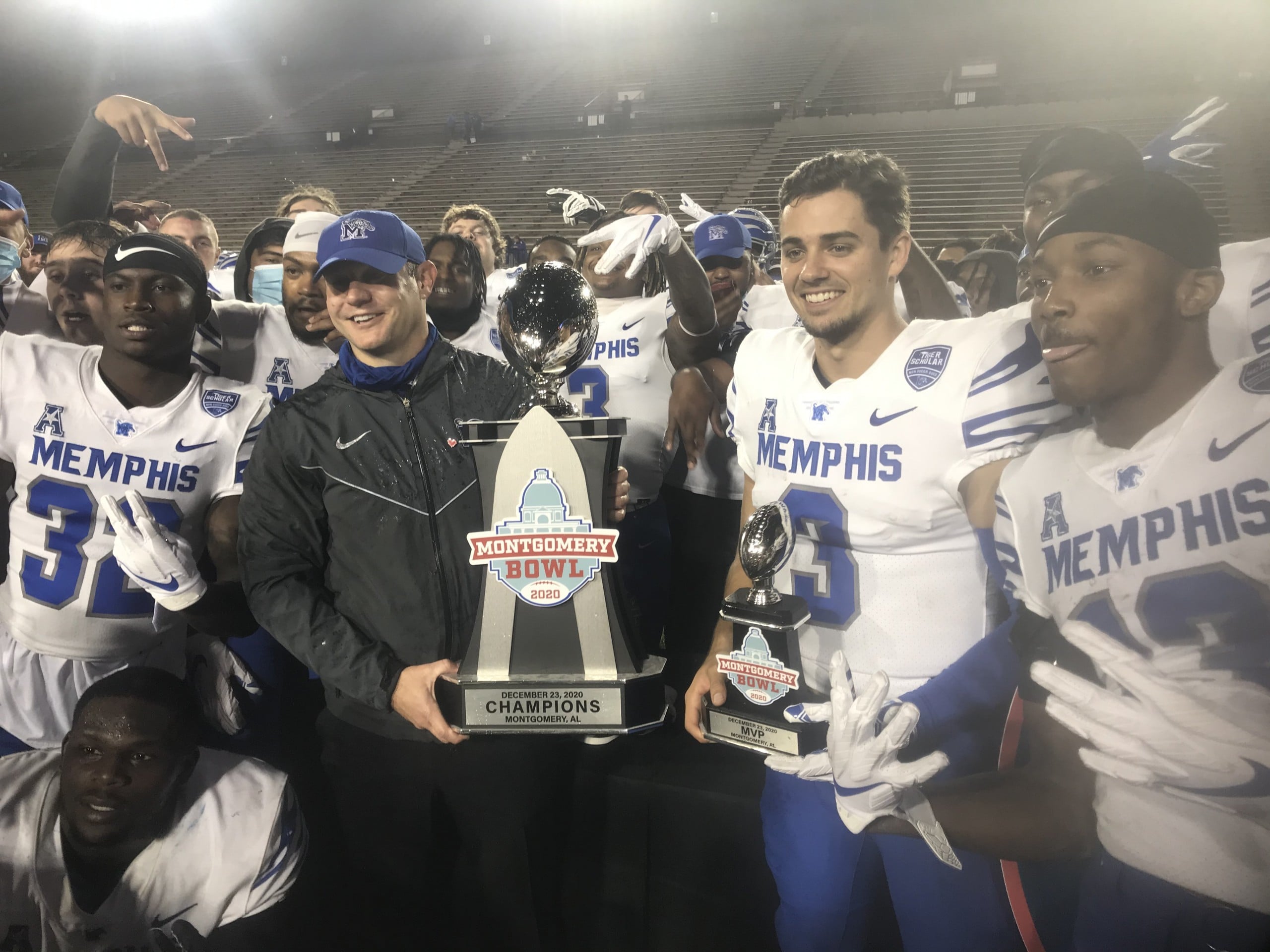 Memphis Beats FAU 25-10 in Montgomery Bowl - Vimarsana News