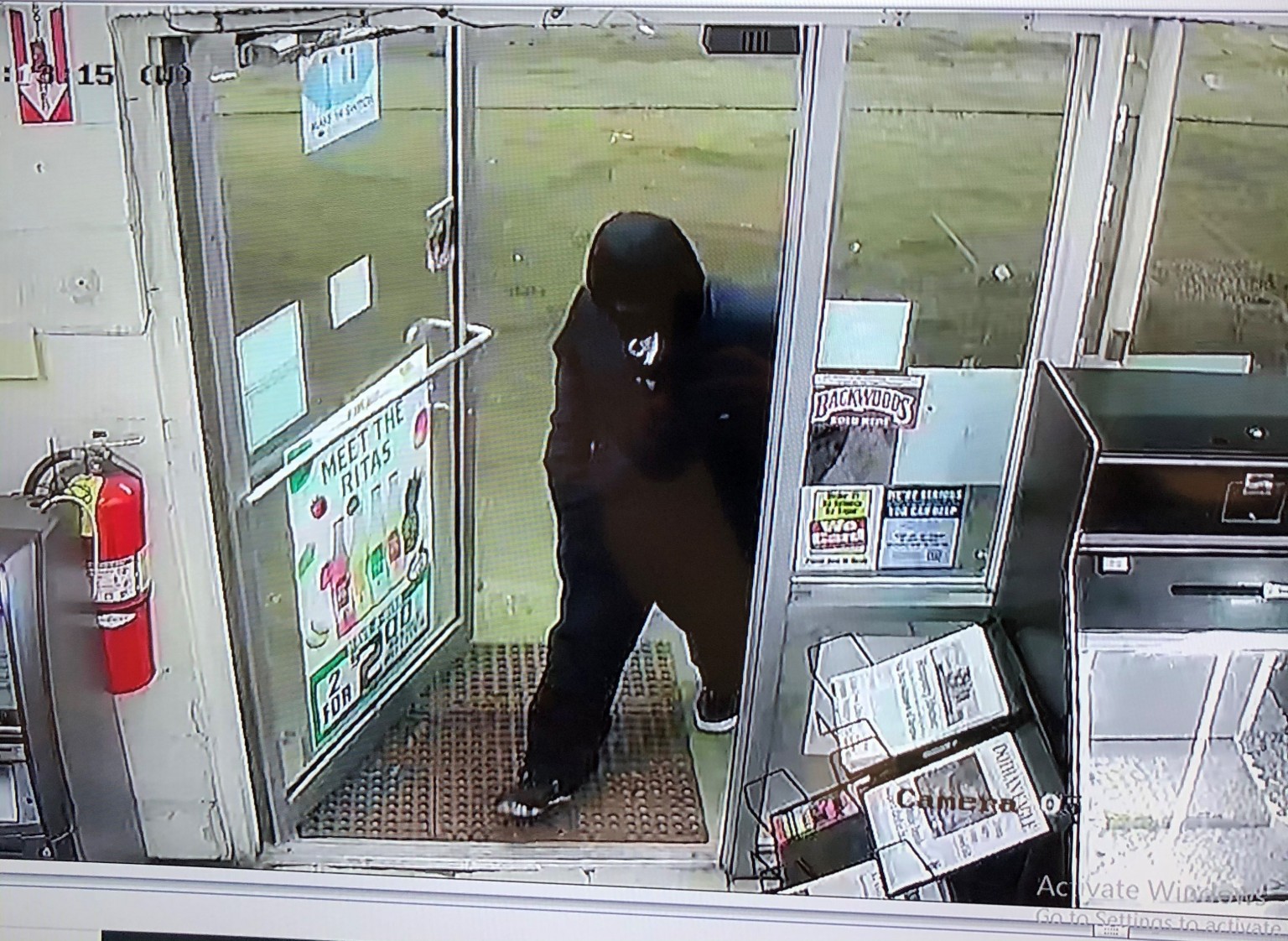 Troy Police Searching for Suspect in Ztech Gas Station Armed Robbery