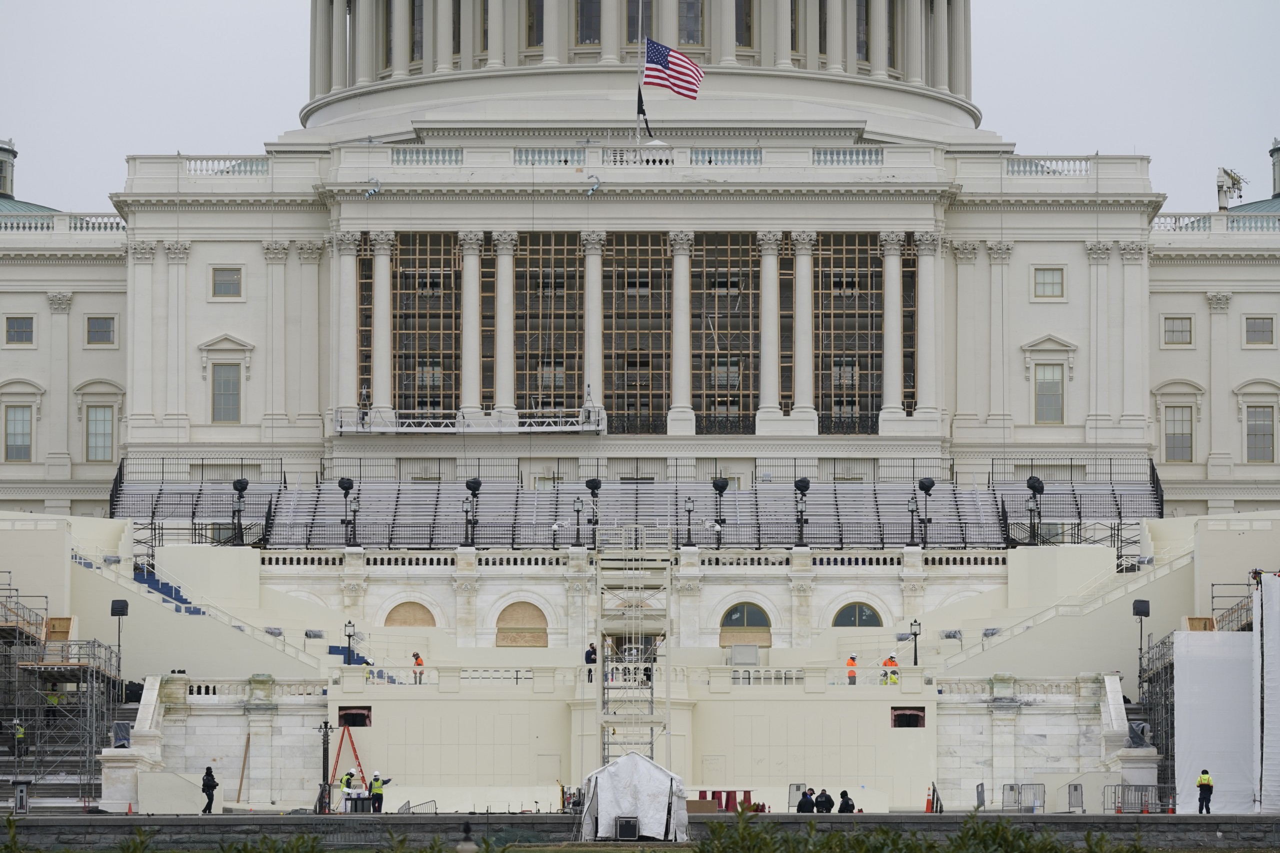 Gov. Ivey activates nearly 250 Alabama National Guard soldiers in support of Inauguration - Vimarsana News