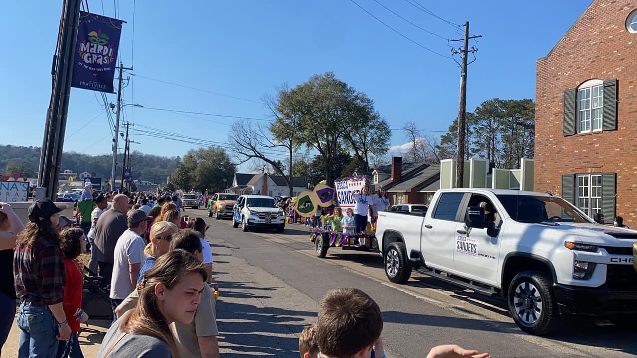 City of Prattville Hosts Annual Mardi Gras Parade Alabama News