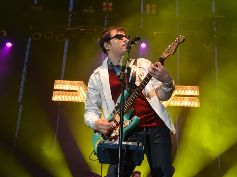 Weezer Celebrates 30 Years To The Day Of Their First Band Practice